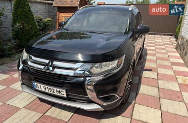 Внедорожник / Кроссовер Mitsubishi Outlander 2018 в Киеве