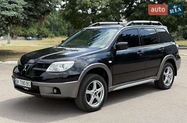 Внедорожник / Кроссовер Mitsubishi Outlander 2006 в 