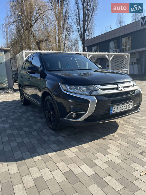 Mitsubishi Outlander 2017