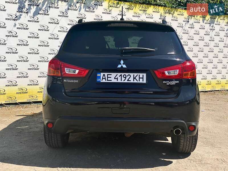 Внедорожник / Кроссовер Mitsubishi Outlander 2013 в Днепре