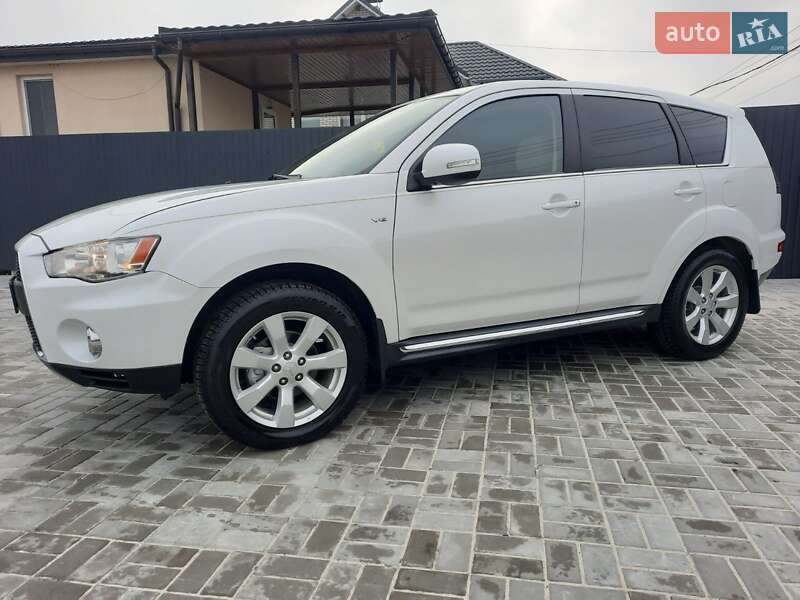 Внедорожник / Кроссовер Mitsubishi Outlander 2011 в Кропивницком
