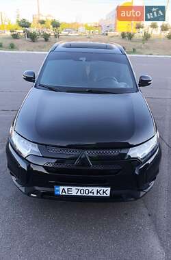 Позашляховик / Кросовер Mitsubishi Outlander 2020 в Кривому Розі