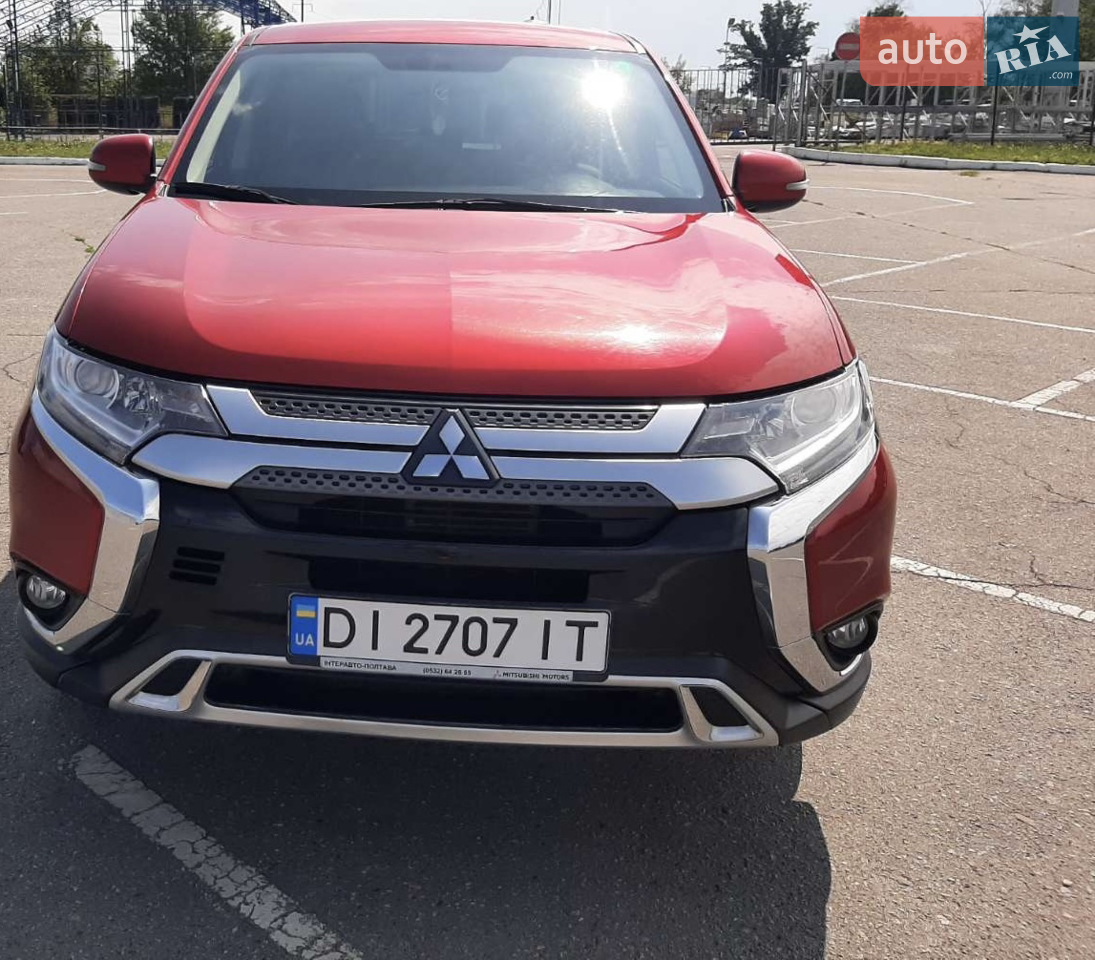 2018 Mitsubishi Outlander - мініатюра 13