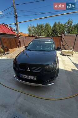 Внедорожник / Кроссовер Mitsubishi Outlander 2008 в Усатово