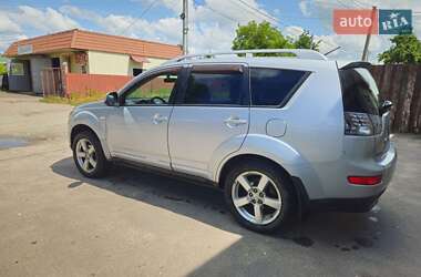 Внедорожник / Кроссовер Mitsubishi Outlander 2008 в 