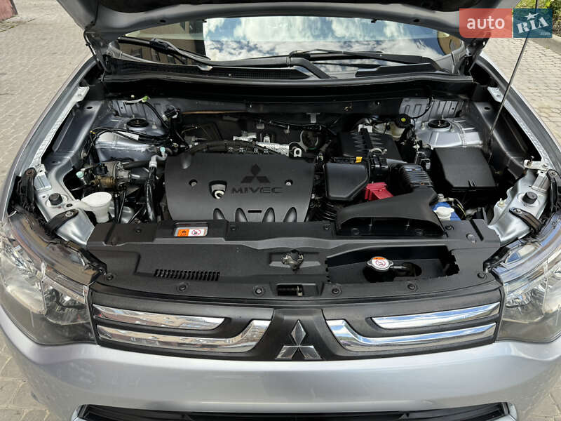 Внедорожник / Кроссовер Mitsubishi Outlander 2013 в Виннице
