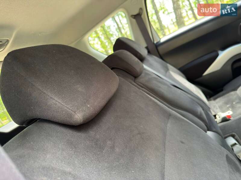 Внедорожник / Кроссовер Mitsubishi Outlander 2008 в Ахтырке