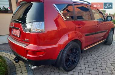 Внедорожник / Кроссовер Mitsubishi Outlander 2012 в 