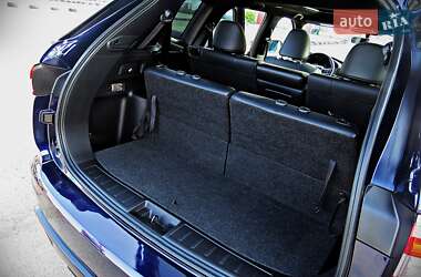 Внедорожник / Кроссовер Mitsubishi Outlander 2022 в 
