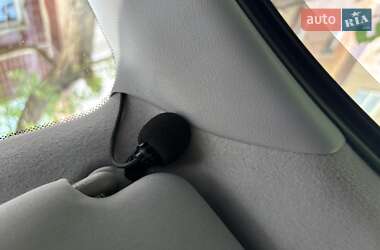 Внедорожник / Кроссовер Mitsubishi Outlander 2009 в 