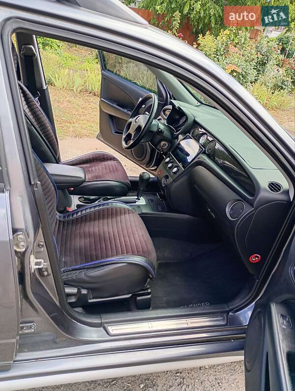 Внедорожник / Кроссовер Mitsubishi Outlander 2008 в Николаеве