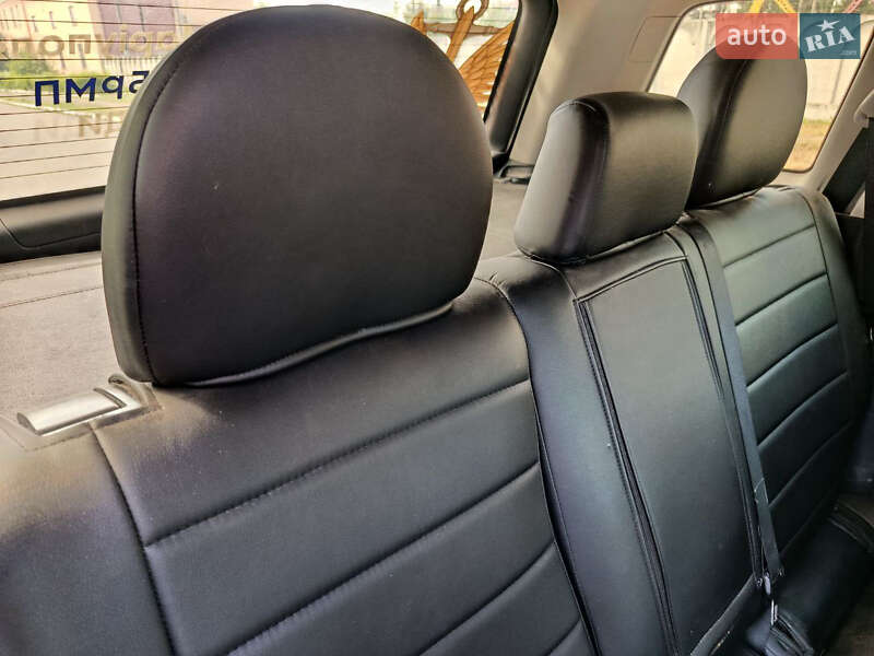 Внедорожник / Кроссовер Mitsubishi Outlander 2003 в Коростене
