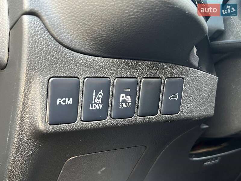 Внедорожник / Кроссовер Mitsubishi Outlander 2013 в Киеве