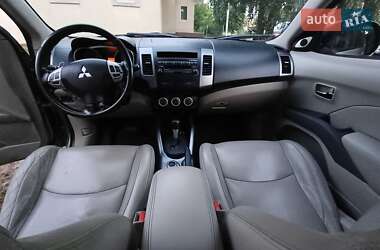 Внедорожник / Кроссовер Mitsubishi Outlander 2007 в 