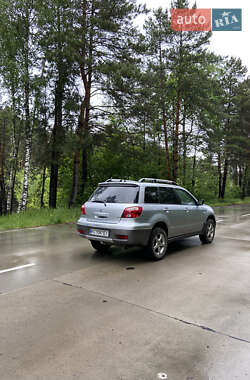 Позашляховик / Кросовер Mitsubishi Outlander 2007 в 