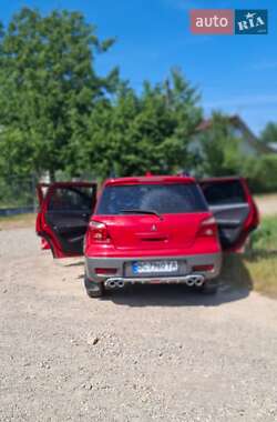 Внедорожник / Кроссовер Mitsubishi Outlander 2006 в 