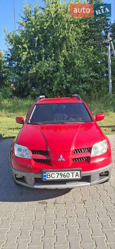 Внедорожник / Кроссовер Mitsubishi Outlander 2006 в 
