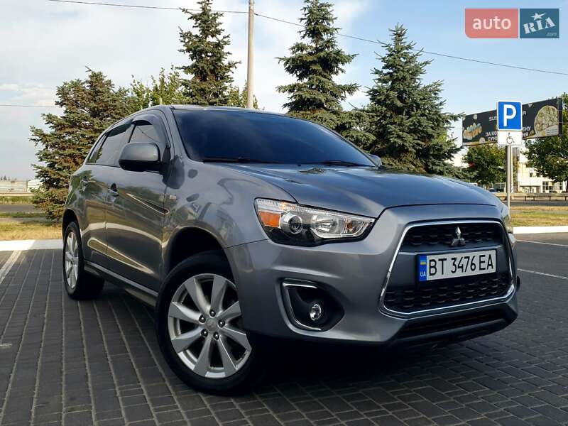 Mitsubishi Outlander 2014