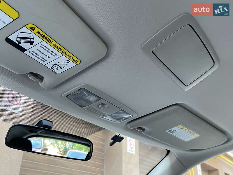 Позашляховик / Кросовер Mitsubishi Outlander 2015 в Вінниці