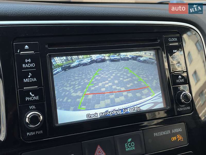 Позашляховик / Кросовер Mitsubishi Outlander 2015 в Вінниці