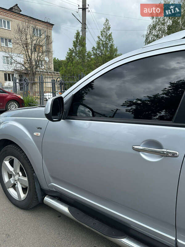 Внедорожник / Кроссовер Mitsubishi Outlander 2007 в Харькове