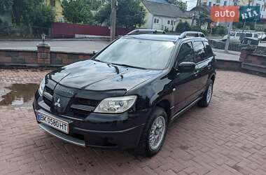 Позашляховик / Кросовер Mitsubishi Outlander 2007 в Рівному