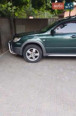 Внедорожник / Кроссовер Mitsubishi Outlander 2006 в Хмельницком