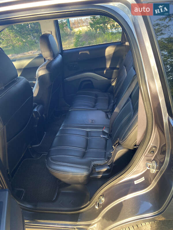 Позашляховик / Кросовер Mitsubishi Outlander 2007 в Безлюдівці