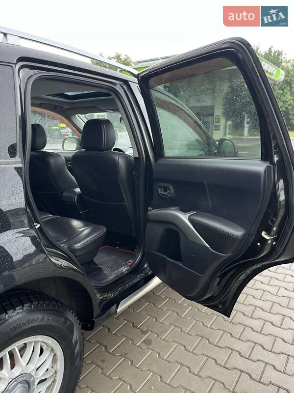 Внедорожник / Кроссовер Mitsubishi Outlander 2008 в Погребище