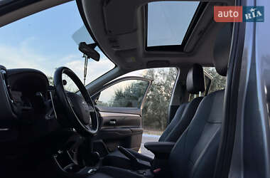 Внедорожник / Кроссовер Mitsubishi Outlander 2014 в 