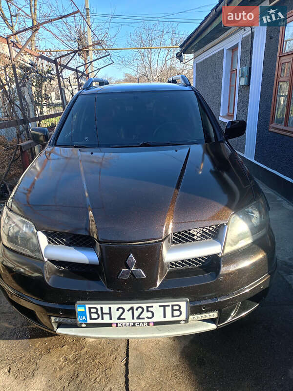 Mitsubishi Outlander 2007