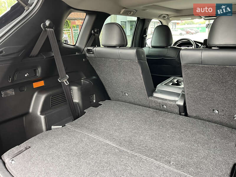 Внедорожник / Кроссовер Mitsubishi Outlander 2023 в Львове