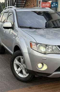 Внедорожник / Кроссовер Mitsubishi Outlander 2007 в 