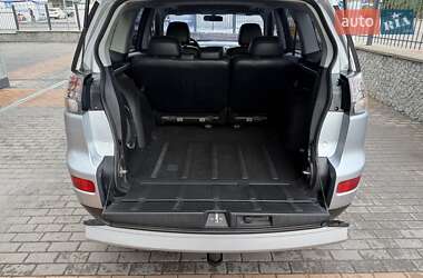 Внедорожник / Кроссовер Mitsubishi Outlander 2007 в 