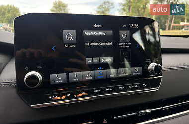 Внедорожник / Кроссовер Mitsubishi Outlander 2022 в 