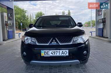Внедорожник / Кроссовер Mitsubishi Outlander 2008 в 