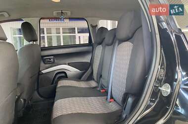 Внедорожник / Кроссовер Mitsubishi Outlander 2008 в 
