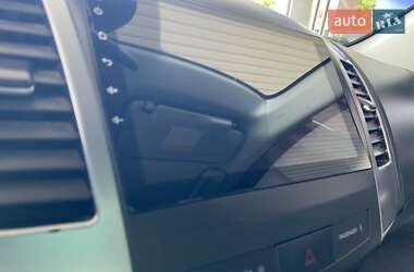 Внедорожник / Кроссовер Mitsubishi Outlander 2008 в 