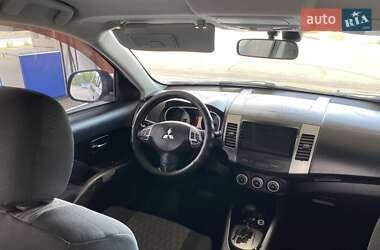 Внедорожник / Кроссовер Mitsubishi Outlander 2008 в 