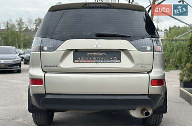 Внедорожник / Кроссовер Mitsubishi Outlander 2009 в Харькове