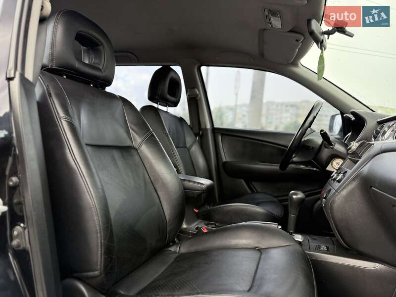 Внедорожник / Кроссовер Mitsubishi Outlander 2007 в Полтаве