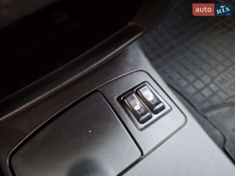 Внедорожник / Кроссовер Mitsubishi Outlander 2008 в Черновцах