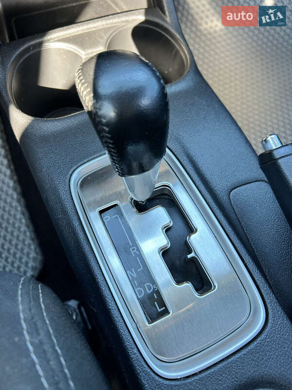 Внедорожник / Кроссовер Mitsubishi Outlander 2014 в Сумах