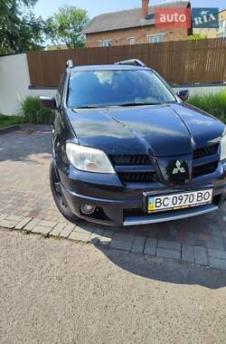 Внедорожник / Кроссовер Mitsubishi Outlander 2007 в 