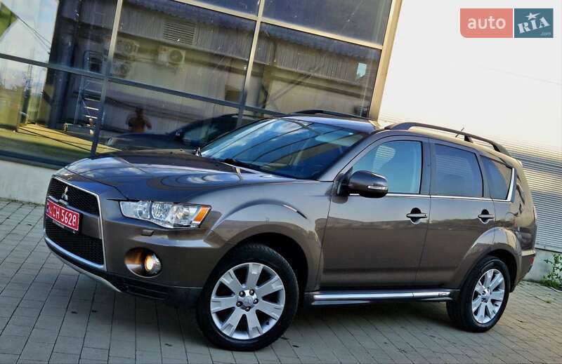 Внедорожник / Кроссовер Mitsubishi Outlander 2012 в Ивано-Франковске