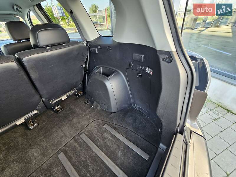 Внедорожник / Кроссовер Mitsubishi Outlander 2012 в Ивано-Франковске