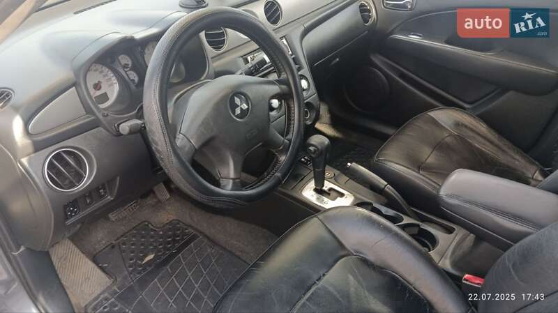 Внедорожник / Кроссовер Mitsubishi Outlander 2006 в Хмельницком фото 4 Внедорожник / Кроссовер Mitsubishi Outlander 2006 в Хмельницком