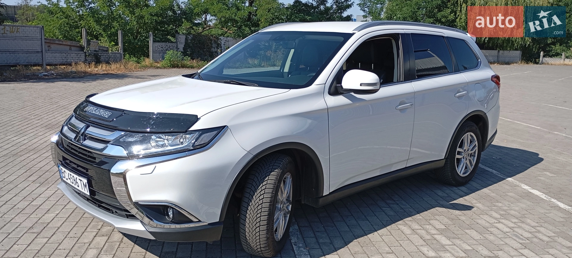 2014 Mitsubishi Outlander - мініатюра 8