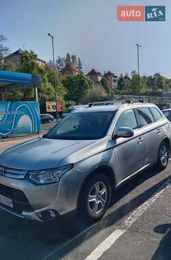 Внедорожник / Кроссовер Mitsubishi Outlander 2014 в Тернополе