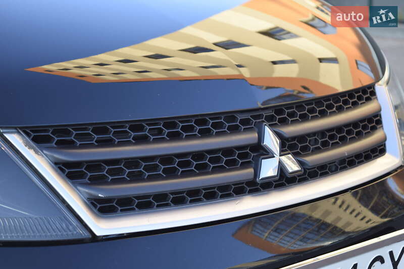 Внедорожник / Кроссовер Mitsubishi Outlander 2008 в Ивано-Франковске